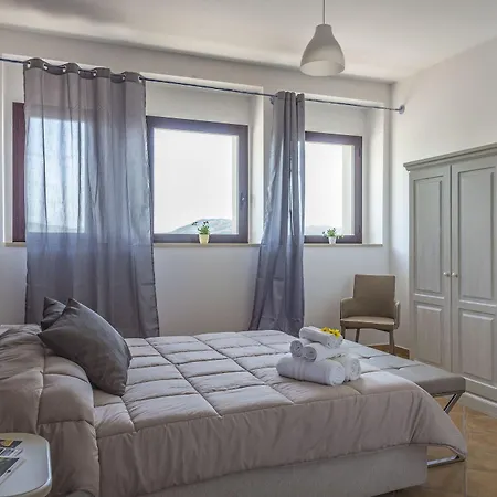 Villa Santadi Ξενοδοχείο Santadi