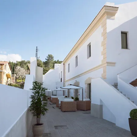 Ξενοδοχείο Villa Santadi 4*