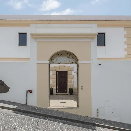 Hotel Villa Santadi 4*